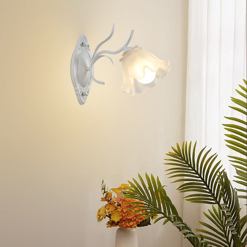 Minimalist Floral Wall Light / White Light / White